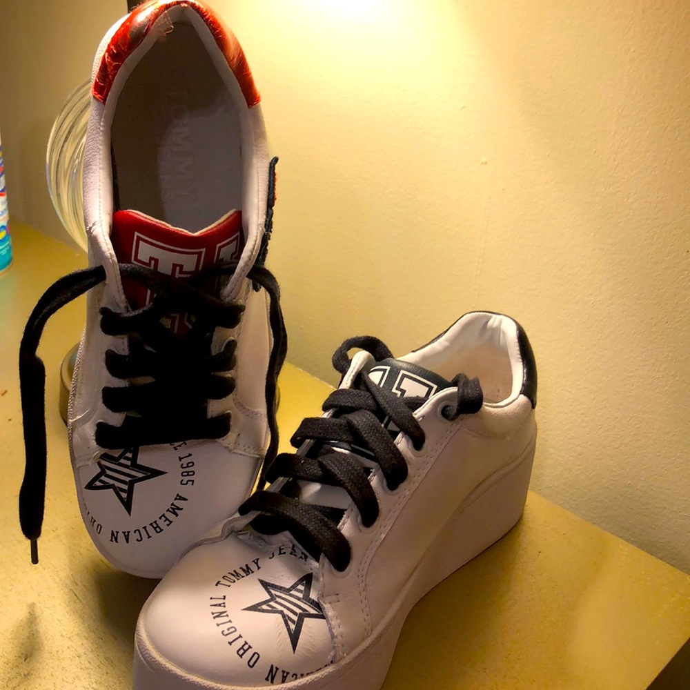 Tommy Hilfiger wedge sneakers